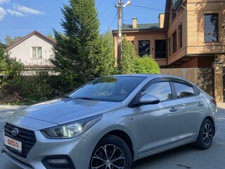 2017 Hyundai Solaris II, серебристый, 1320000 рублей, вид 1