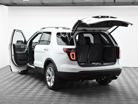 2014 Ford Explorer V, белый, 1295000 рублей, вид 5
