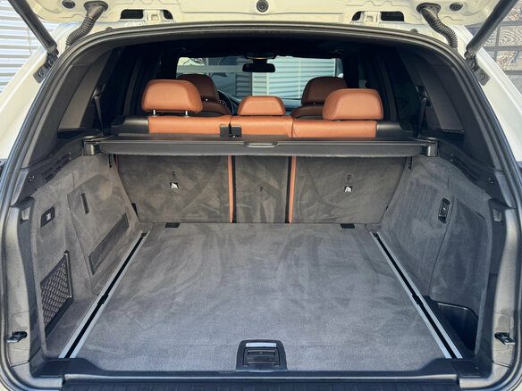 2016 BMW X5 40d III (F15), белый, 4840000 рублей - вид 38