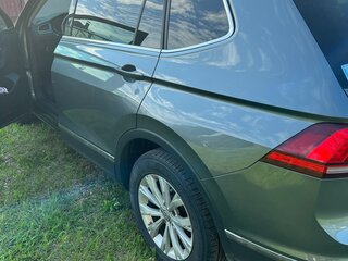 2017 Volkswagen Tiguan Allspace II, серый, 2280000 рублей, вид 5