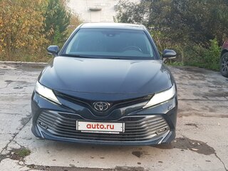 2019 Toyota Camry VIII (XV70), синий, 3200000 рублей, вид 1