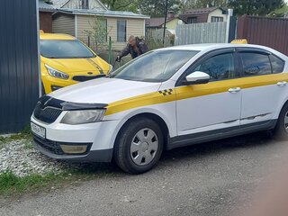 2015 Skoda Octavia III (A7), белый, 450000 рублей, вид 1