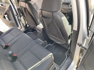 2013 Volkswagen Tiguan I Рестайлинг, серебристый, 1000000 рублей, вид 4