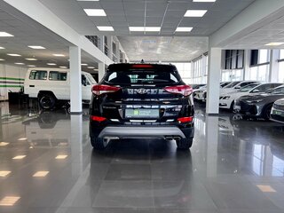 2016 Hyundai Tucson III, чёрный, 1745000 рублей, вид 4