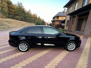 2014 Audi A3 III (8V), чёрный, 1400000 рублей, вид 3