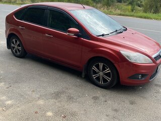 2010 Ford Focus II Рестайлинг, красный, 585000 рублей, вид 2