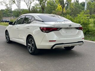 2022 Nissan Sylphy IV (B18), белый, 1590000 рублей, вид 4