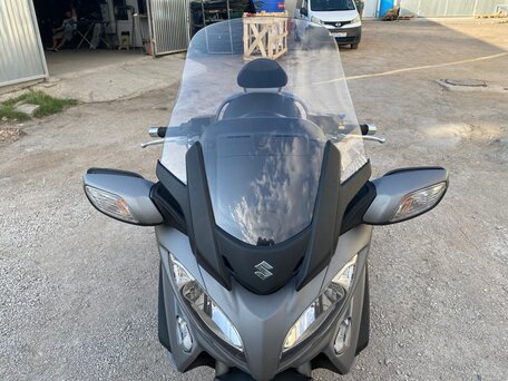 2015 Suzuki Burgman (SkyWave) 650, серый, 450000 рублей, вид 2
