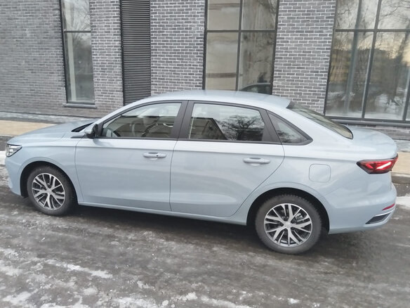 2023 Geely Emgrand II, серый, 1400000 рублей - вид 5