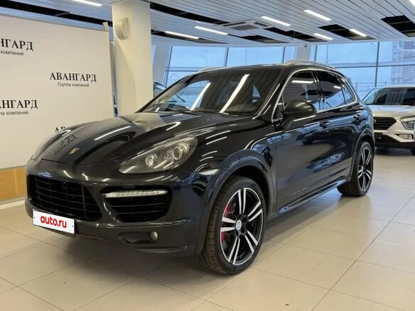 2013 Porsche Cayenne Turbo S II (958), чёрный, 3900000 рублей