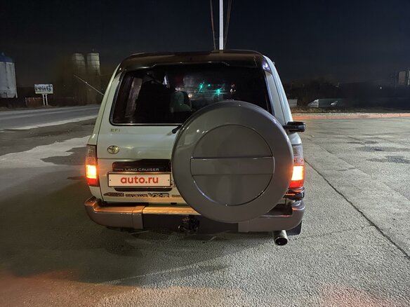 1997 Toyota Land Cruiser 80 Series Рестайлинг, белый, 2300000 рублей - вид 7