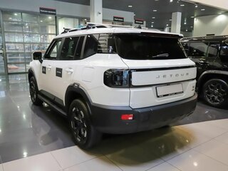 2026 Jetour T1, белый, 4200000 рублей, вид 2