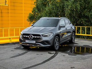 2020 Mercedes-Benz GLA 200 II (H247), серый, 2799000 рублей, вид 1