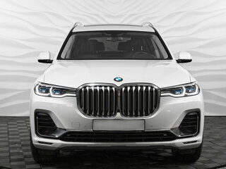 2020 BMW X7 40i I (G07), белый, 7199000 рублей, вид 2