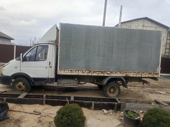 2005 ГАЗ ГАЗель (3302), белый, 500000 рублей - вид 2