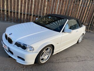 2001 BMW 3 серии 330i IV (E46), чёрный, 2000000 рублей, вид 1