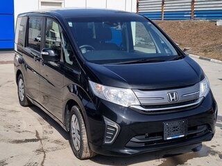2020 Honda Stepwgn V Рестайлинг, чёрный, 2300000 рублей, вид 1