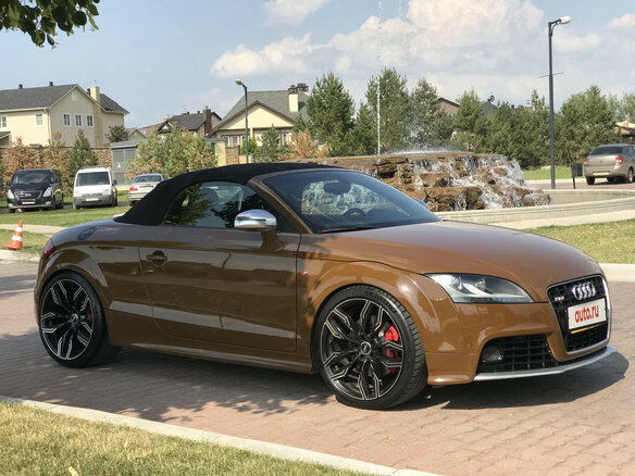 2009 Audi TTS II (8J), коричневый - вид 3