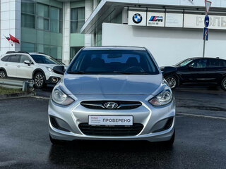 2011 Hyundai Solaris I, серый, 699000 рублей, вид 2