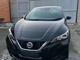 2019 Nissan Leaf II (ZE1), чёрный, 1850000 рублей, вид 1