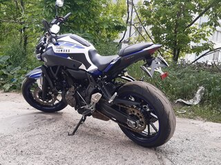 2017 Yamaha MT-07 (FZ-07), белый, 635000 рублей, вид 4