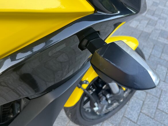 2015 Kawasaki Versys 650, жёлтый, 750000 рублей - вид 2