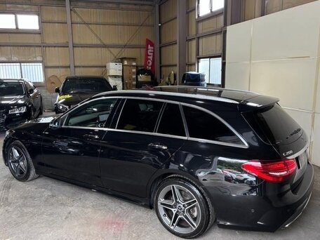 2018 Mercedes-Benz C-Класс 180 IV (W205), чёрный, 1880000 рублей, вид 3