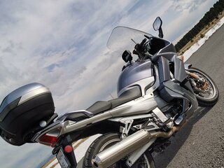 2007 Yamaha FJR1300, серебристый, 649999 рублей, вид 4