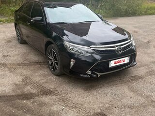 2018 Toyota Camry VII (XV50) Рестайлинг 2, чёрный, 2540000 рублей, вид 1