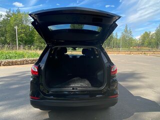 2020 Chevrolet Equinox III, чёрный, 1920000 рублей, вид 3