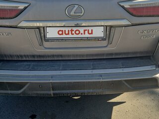 2010 Lexus LX 570 III, серебристый, 4900000 рублей, вид 5