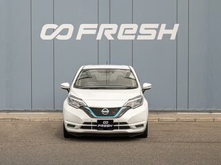 2019 Nissan Note e-Power II Рестайлинг, белый, 1195000 рублей, вид 3