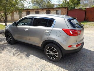 2010 Kia Sportage III, серебристый, 1500000 рублей, вид 4
