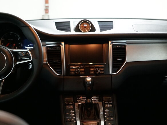 2015 Porsche Macan Turbo I, серебристый - вид 8