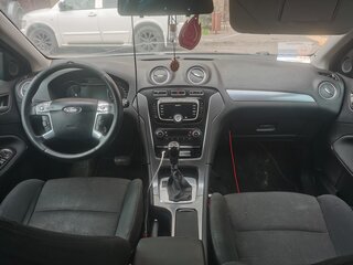 2010 Ford Mondeo IV Рестайлинг, чёрный, 750000 рублей, вид 4