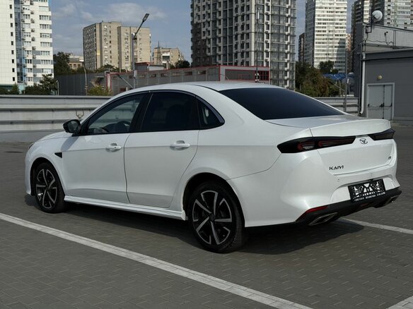 2023 Kaiyi E5, белый - вид 4