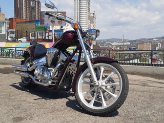 2010 Honda VT 1300CX Fury, пурпурный, 695000 рублей, вид 2