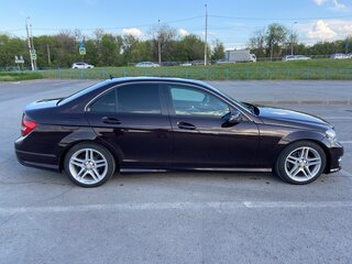 2011 Mercedes-Benz C-Класс 180 BlueEFFICIENCY III (W204) Рестайлинг, коричневый, 1500000 рублей, вид 3
