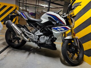 2017 BMW G 310 R, белый, 460000 рублей, вид 3