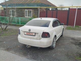 2013 Volkswagen Polo V, белый, 600000 рублей, вид 3