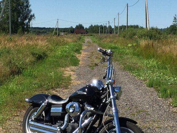 2008 Harley-Davidson Fat Bob, чёрный - вид 2