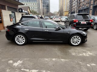 2018 Tesla Model S 75D I Рестайлинг, чёрный, 2399000 рублей, вид 2