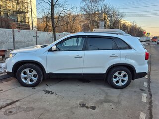 2015 Kia Sorento II Рестайлинг, белый, 1500000 рублей, вид 4