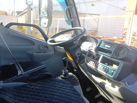 2018 Hino Series 300 (Dutro), белый, 2100000 рублей, вид 1