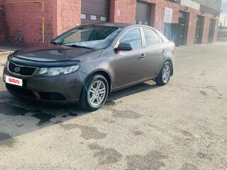 2011 Kia Cerato 5-speed II, золотистый, 650000 рублей, вид 1