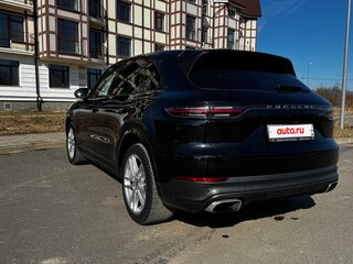 2020 Porsche Cayenne III, чёрный, 7499999 рублей, вид 5
