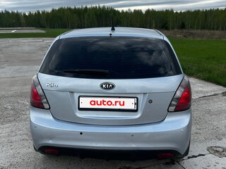 2010 Kia Rio II Рестайлинг, серый, 550000 рублей, вид 3