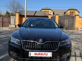 2017 Skoda Superb III, коричневый, 2300000 рублей, вид 1
