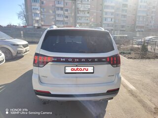 2019 Kia Mohave I Рестайлинг, белый, 4400000 рублей, вид 4