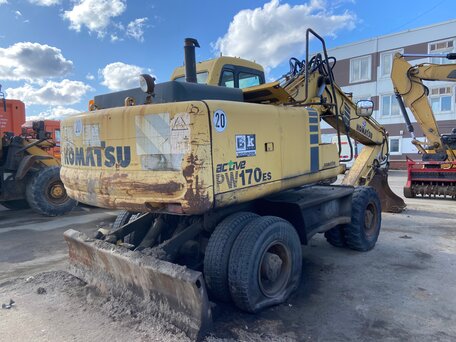 2002 Komatsu PW170, жёлтый, 1850000 рублей, вид 4